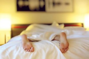 Richtig Schlafen lernen - Die sieben wichtigsten Stunden auf konsumguerilla.de